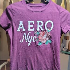 New Aero Crew New York Roses M Graphic T-Shirt Women Juniors Tee Med Fitted S/S